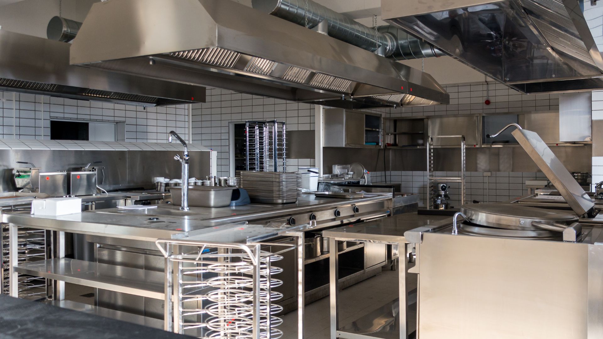 stainless steel commercial kitchen equipment